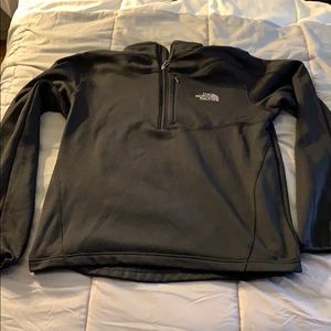 North Face men’s 1/4 zip (L)